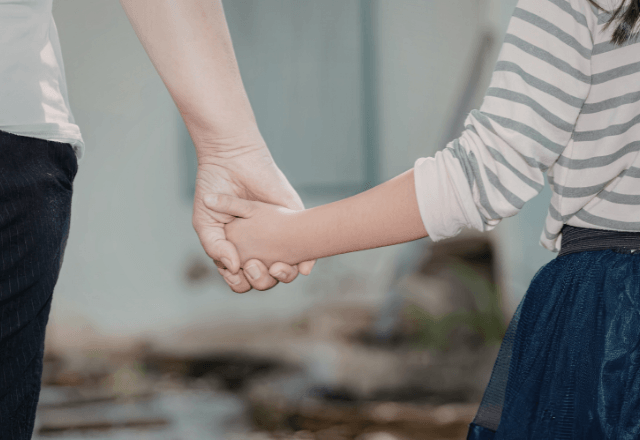 子どもが「また泣いてる…」と焦る朝の時間に思い出してほしいこと