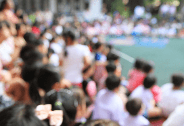 運動会で…確保した場所に見知らぬ保護者が“当然の顔”で相席。言葉を失った直後⇒更なる非常識に「嘘でしょ…」