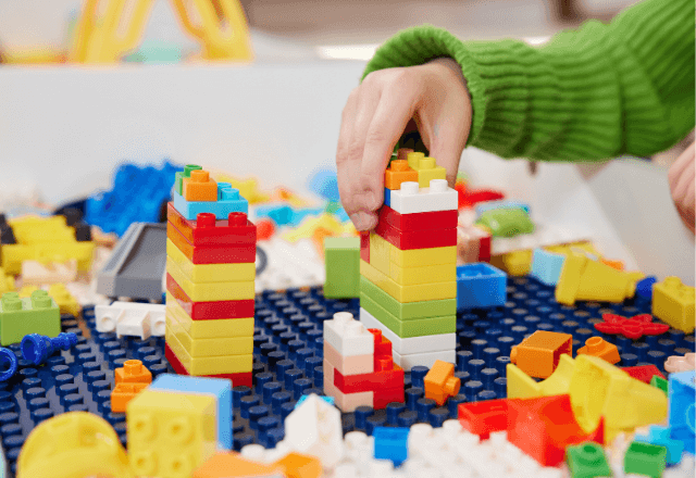 ブロックで育つ子どもの力！失敗しない選び方と収納のコツを解説