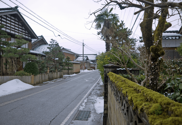 「介護ご苦労様（笑）」弟を追い出し、実家を略奪した長男。数年後⇒長男嫁「助けて！」泣きつかれたワケ…