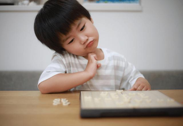 子どもが夢中になる将棋の教え方！楽しく続けるためのコツ