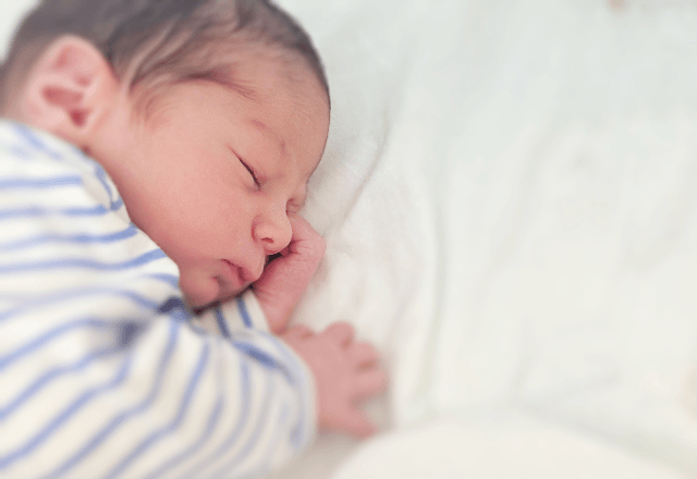 「お七夜」はいつ？何をする？命名書の書き方や祝い膳の基本ガイド