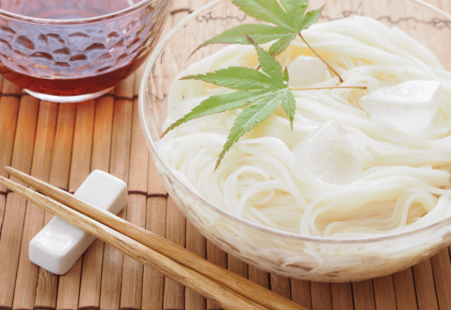 【管理栄養士監修】そうめんは何歳から食べられる？与えるときの注意点