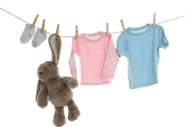 赤ちゃんの肌を守る！ベビー服の正しい洗濯・水通しと干し方