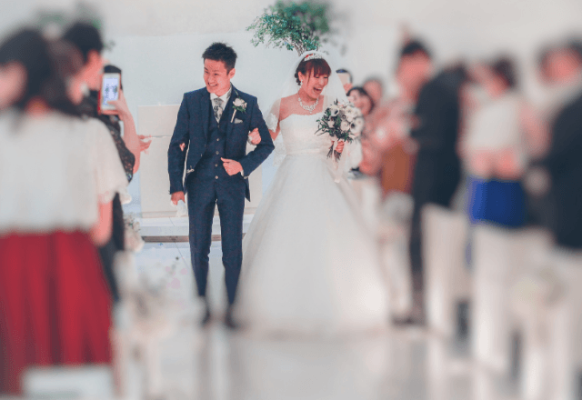 結婚式で…新郎の参列者に「貧乏ジジイはさっさと帰れ（笑）」新婦の父「はい？」翌日⇒“父”の正体に…参列者「へ!?」