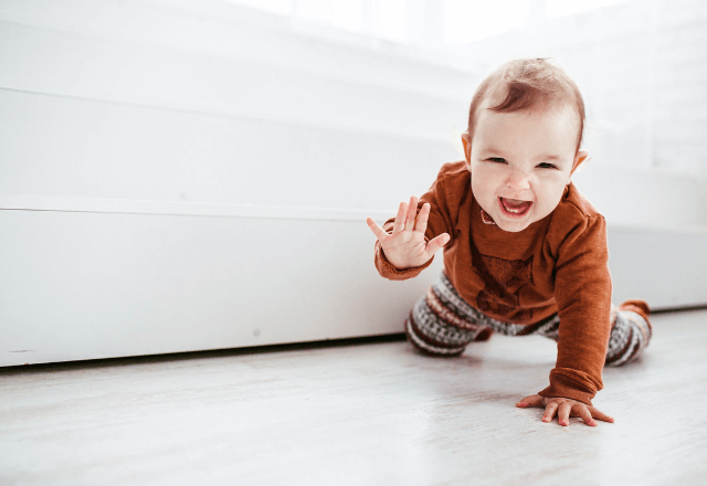 赤ちゃんの後追い行動を理解しよう～対応策と含蓄ある接し方～