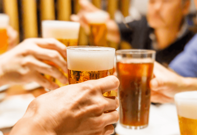 飲み会で…爆飲みした上司「途中参加だから一円も払わなーい（笑）」俺「はーい」⇒次回【全員で遅刻】した結果