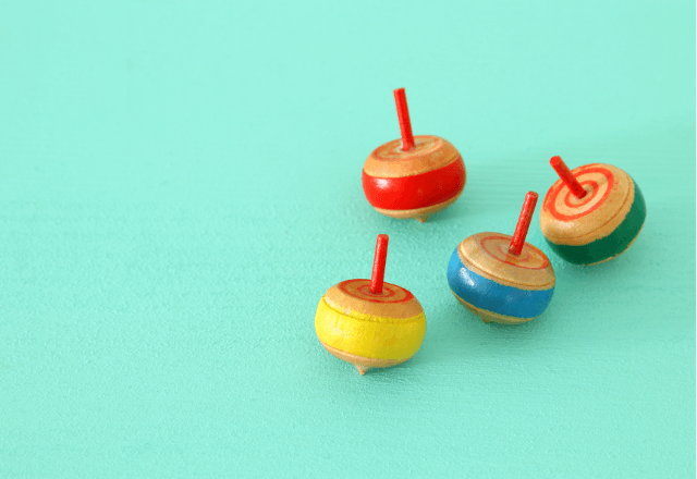 【コマ遊び徹底ガイド】紐の巻き方、持ち方、投げ方のコツを完全解説！