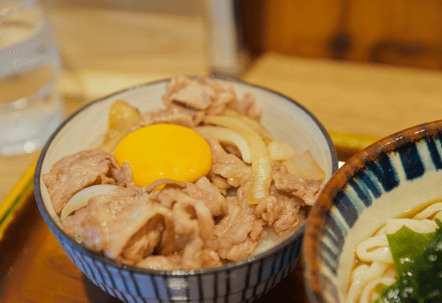 私「これ髪の毛ですよね？」店員「どうしたいんですか？」交換をお願いした結果⇒“驚愕の返答”に「は？」