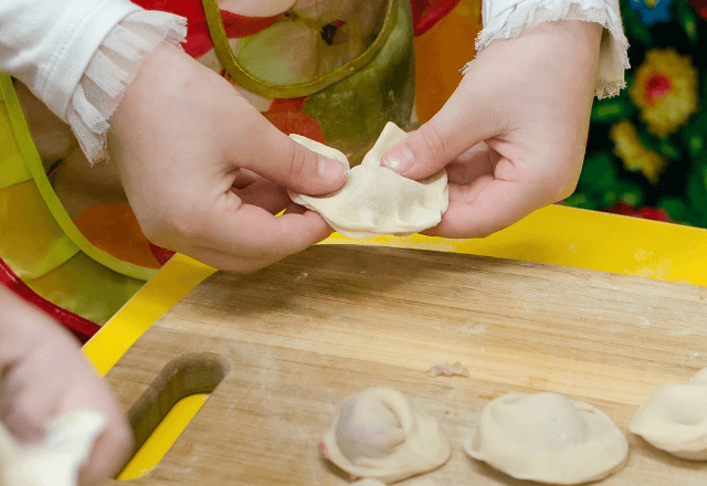 失敗も思い出に！おやこで作る「手作り餃子」の楽しみ方