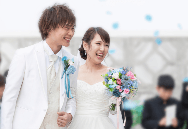 私を見下す後輩「先輩の婚約者、私が貰うね！」私「いいよ」しかし結婚式当日⇒“勘違い”していた後輩「まって」