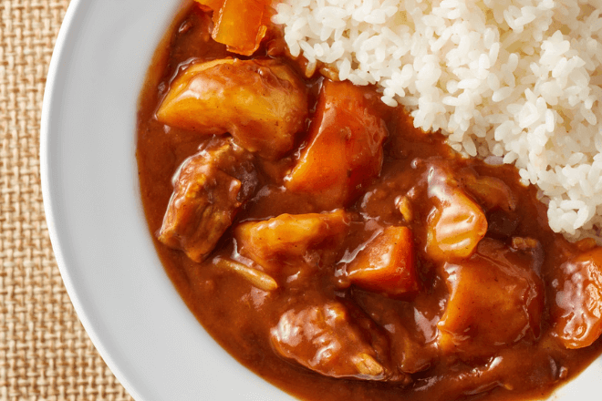 大量のカレーをご近所さんにおすそ分け！数週間後…⇒まさかの形でかえってきた“本場の味”に家族で感激！