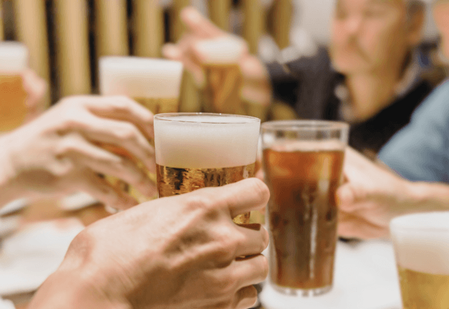 私の飲食店で豪遊する親戚…私「お会計が11万4千円です」親戚「いいけど、それじゃあ…」直後⇒まさかの一言に一同「は？」