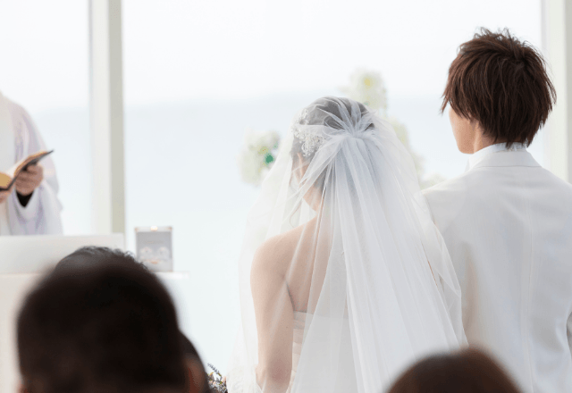 結婚式当日…上司「出社しろ！社長命令だ（笑）」義父「誰の命令って？」直後⇒勘違い気付いた上司「まって」