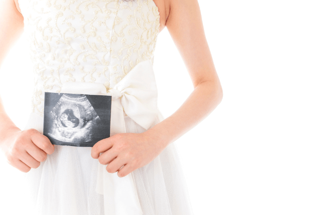 セルフで楽しむマタニティフォト！場所や小物、ポーズのアイデア