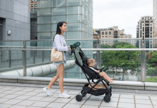 お出かけがもっと軽やかに！B型ベビーカーの魅力と選ぶコツ