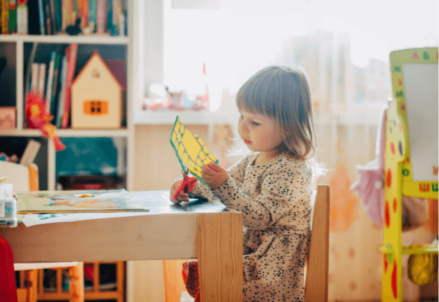 後悔しない幼稚園選び!入園までの流れと準備の4ステップ