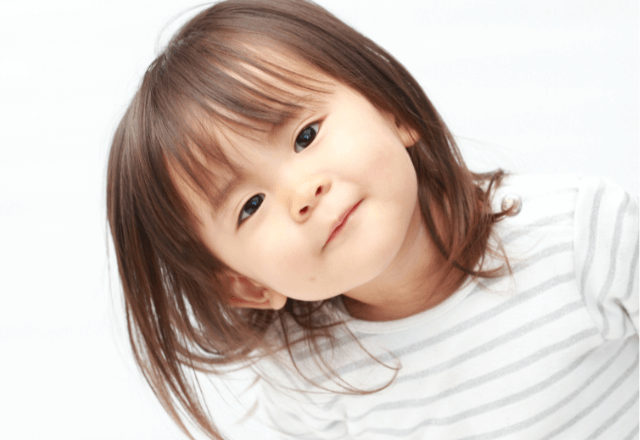 2歳児におすすめのおもちゃは何？遊びを通じて社会性を育むヒント