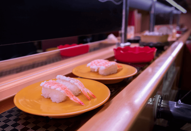 回転寿司で…夫「好きなもの頼め！」娘「うん！」直後⇒「なんでそれ頼むんだ！」夫が激怒した理由に「は？」