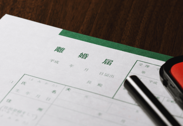 浮気旅行する妻「連絡してきたら離婚ね（笑）」俺「はーい」一切連絡しなかった結果⇒帰国した妻からSOS！？