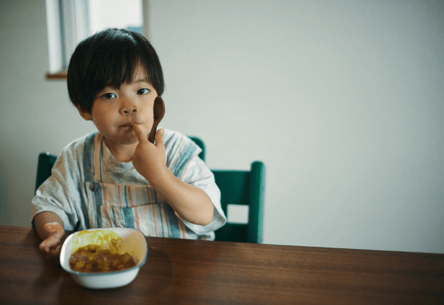 子どもが夢中になる！人気料理の簡単アレンジとレシピ集